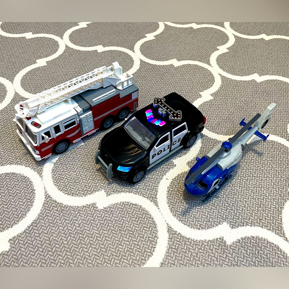 3 Sets of Driven Emergency Vehicles Bundle